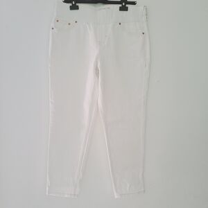 NWOT TOPSHOP mom maternity jeans
